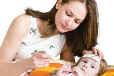 mẹ phải lo cho con khi ra ngoài không có đồ ăn ấm nóng